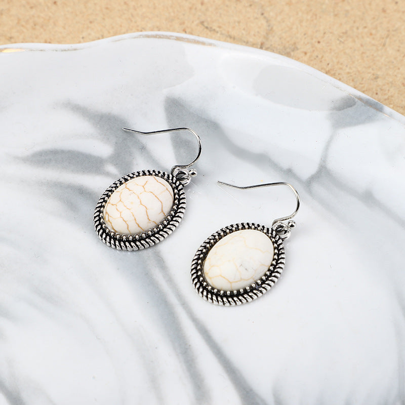 Wholesale Bohemian New Retro Round Flower Turquoise Pendant