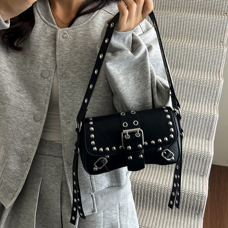 Wholesale Hot Girl Rivet Shoulder Bag Underarm  Women' s Bag