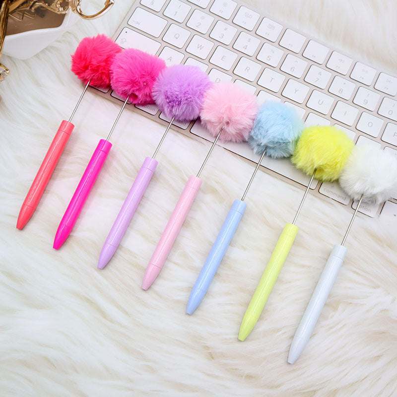 Wholesale New Style Fluffy Ball Beaded Pen Creative DIY Handmade Plastic Fluffy Ball Beaded Ballpoint Pen High Color Value Fluffy Pen Can be Wraped