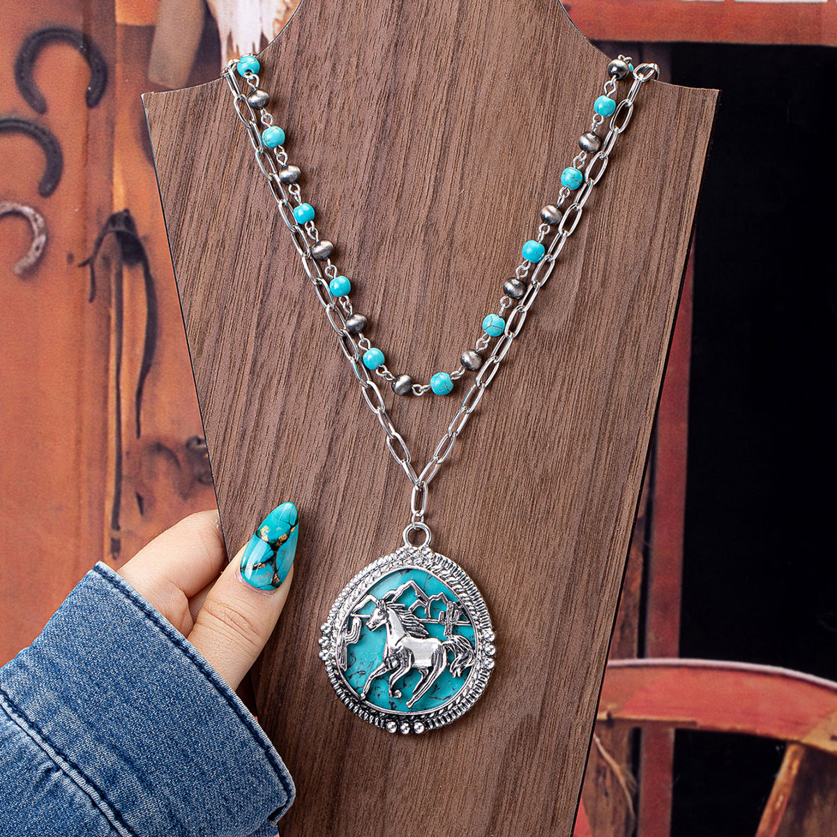 Wholesale Western style turquoise necklace