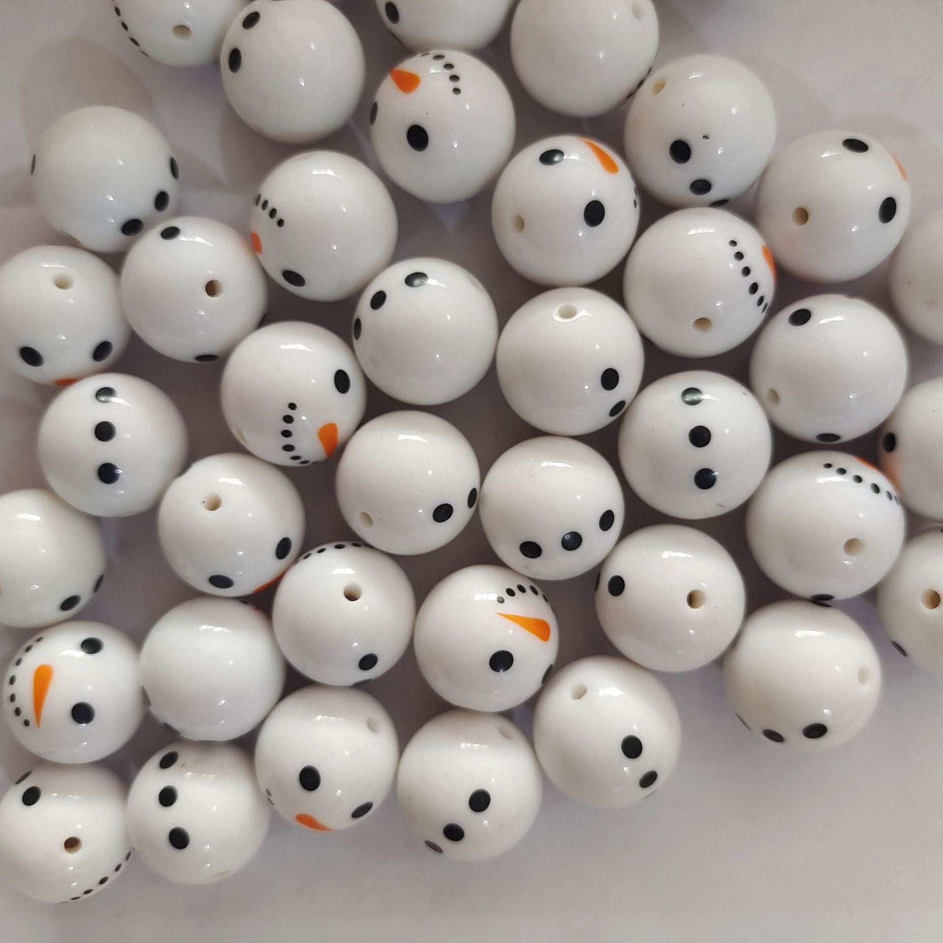 Wholesale 5PCS 20MM Acrylic Two -color Snowman Printing Bead