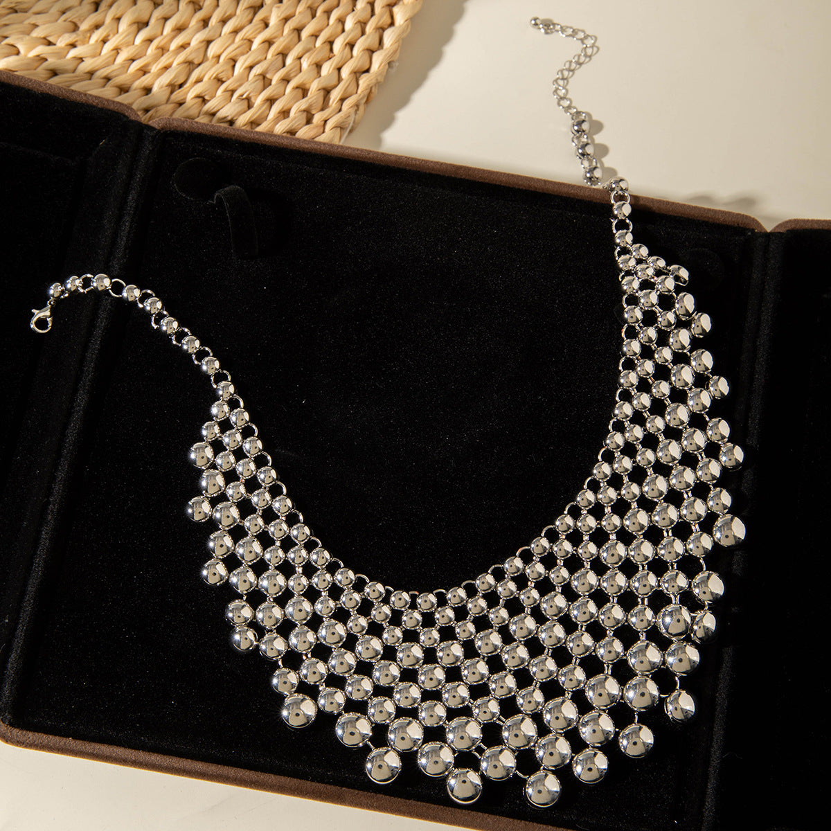 Wholesale temperament metal wide plain ring necklace