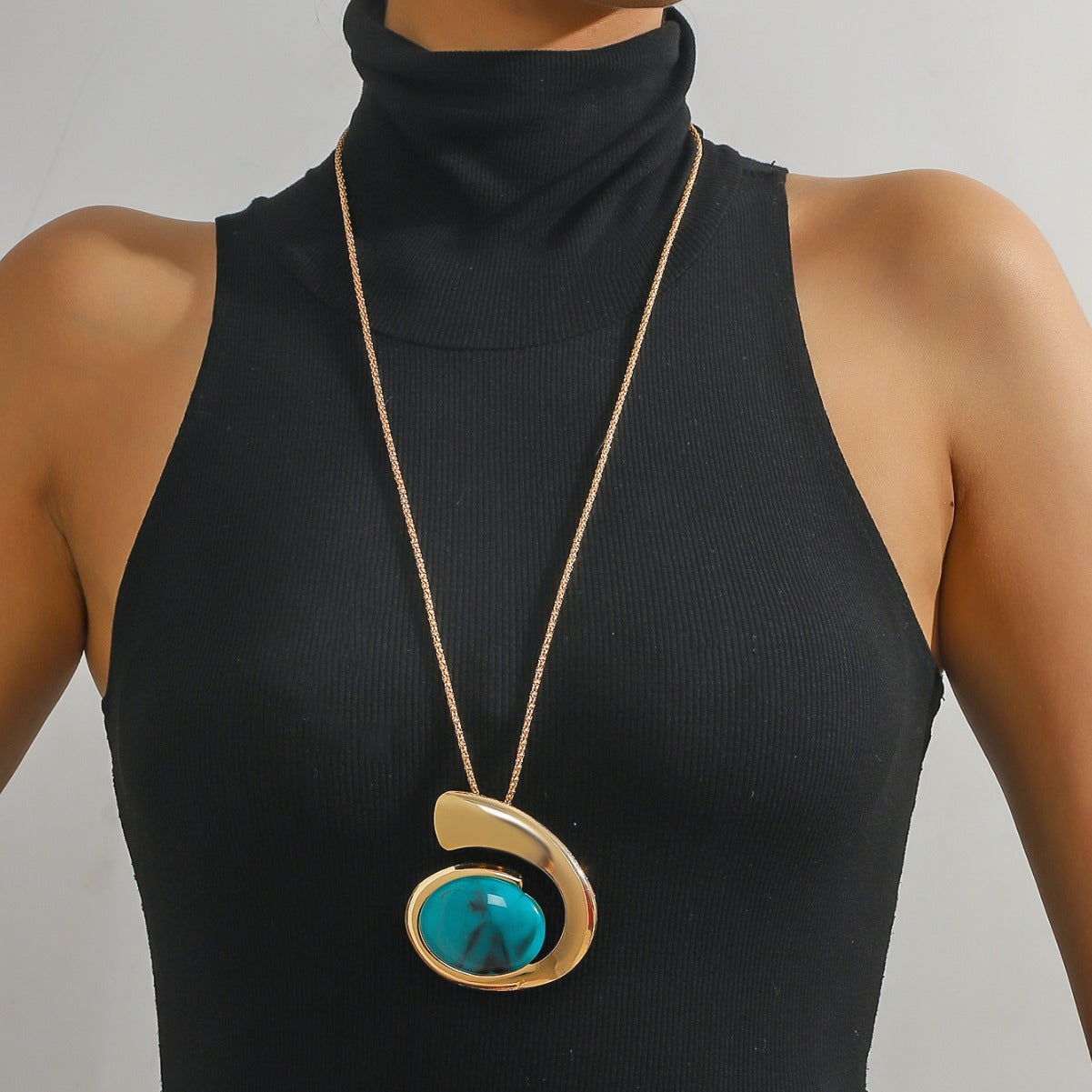 Wholesale Exaggerated alloy turquoise necklace