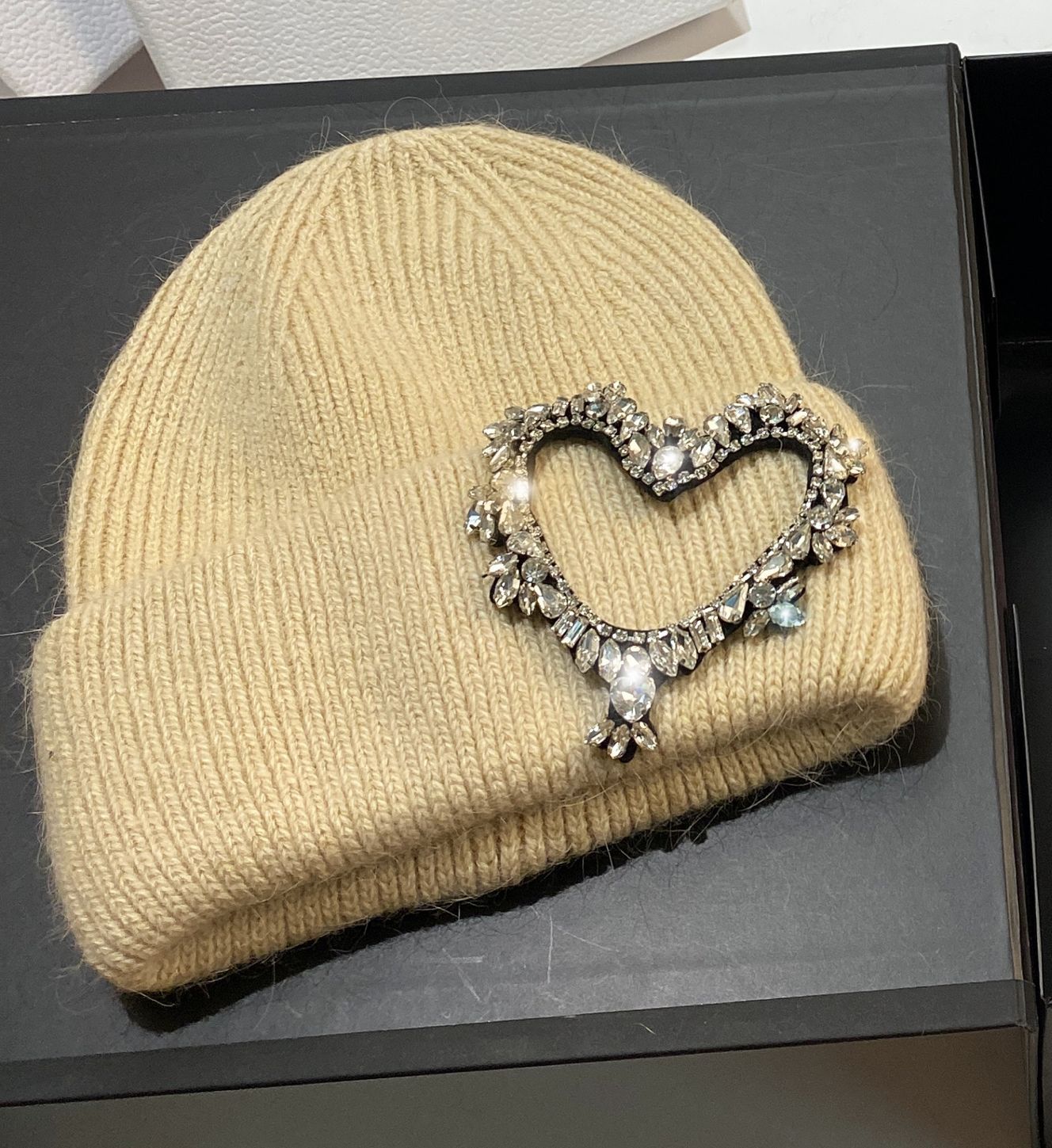 Wholesale Heavy Industry Hand Sewn Rhinestone Heart Rabbit Fur Earmuffs Knitted Hat