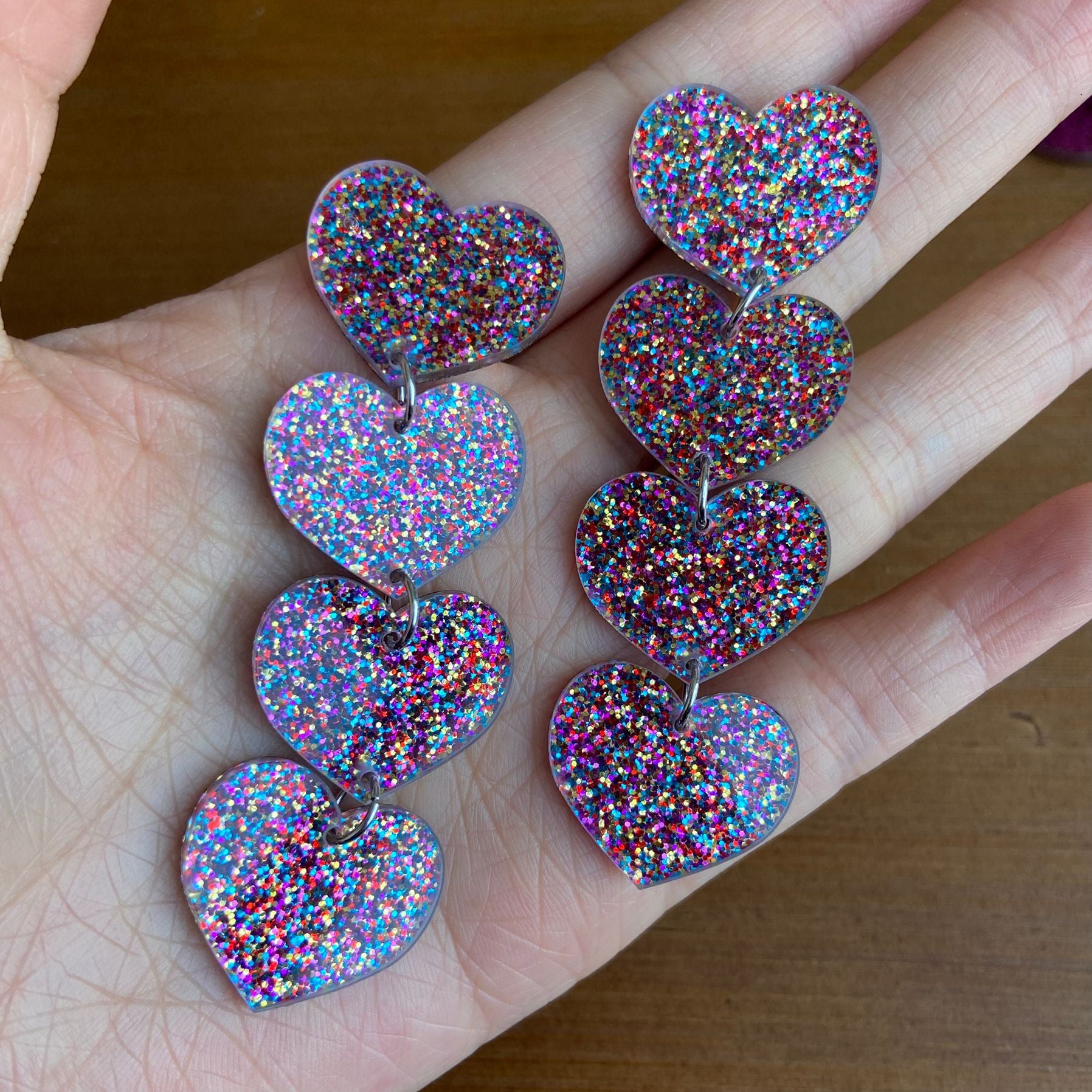 Wholesale Acrylic laser colorful heart earrings