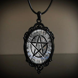 Wholesale Vintage Gothic style bat castle crow cross blood black cat church cemetery vampire vintage necklace