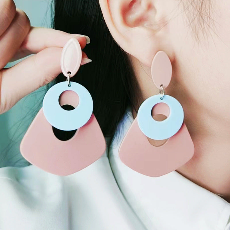 Wholesale Round hollow ing earrings acrylic earrings