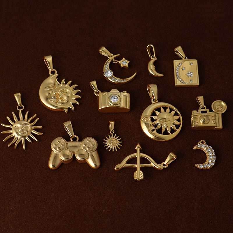 Wholesale 10pcs Stainless steel camera bow and arrow game console sun pendant