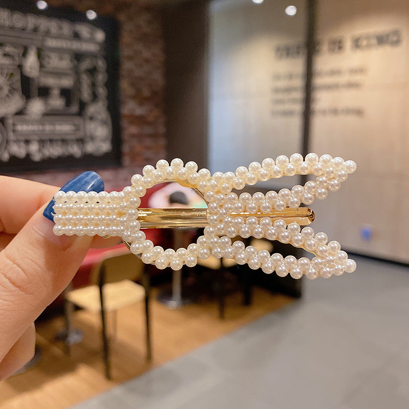 Wholesale Cute Pearl Rhinestone Retro Alloy Hairpins