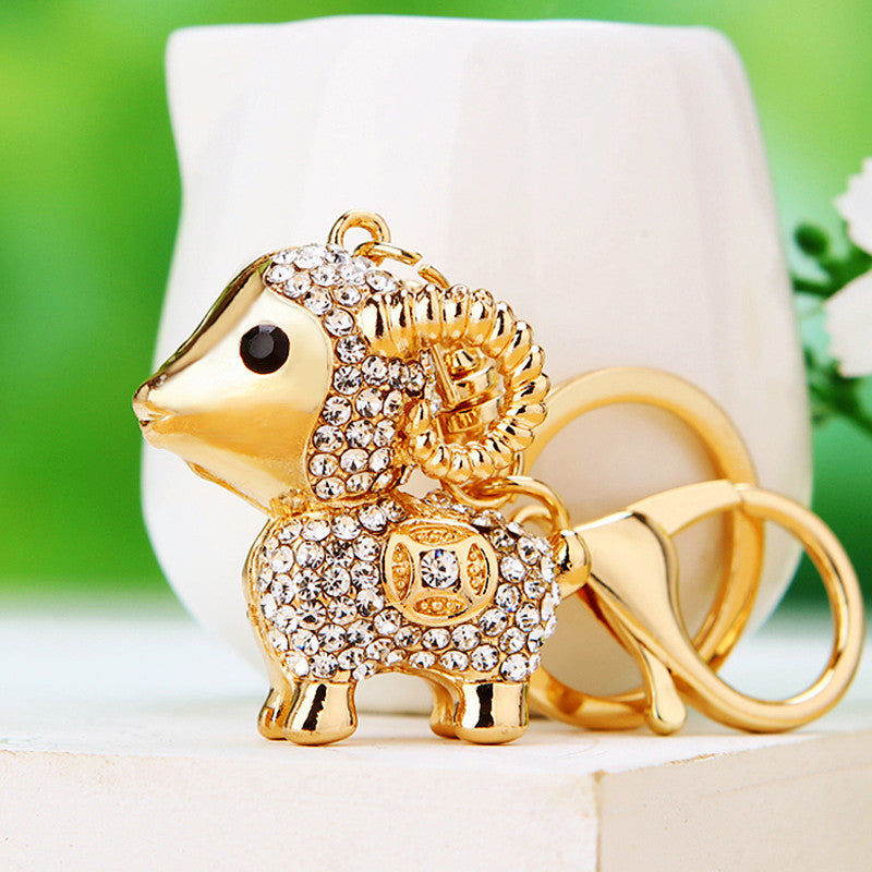 Wholesale Chic Metal Lucky Sheep Keychain Rhinestone Car Key Accessory Bag Charm Gift