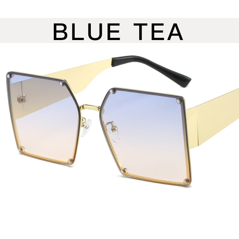 Wholesale Metal Large Square Frame Rivet PC Sunglasses