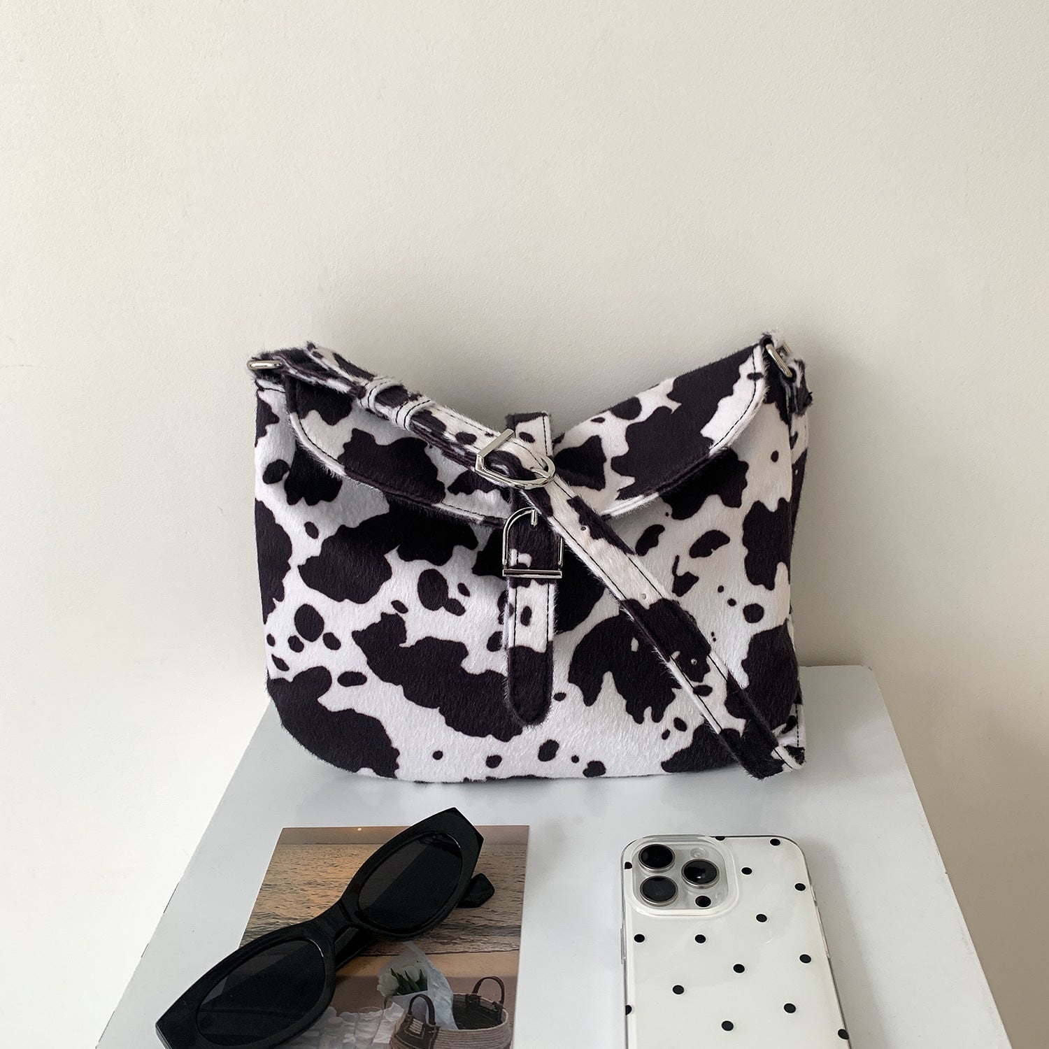 Wholesale Cow western shoulder commuter bag