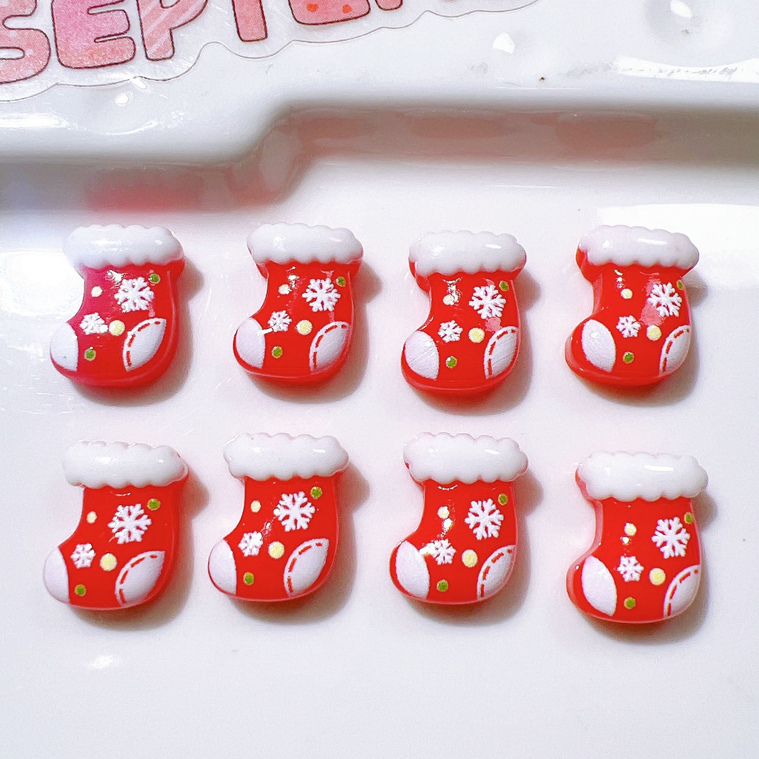 Wholesale 20pcs/pack Christmas resin accessories wholesale DIY handmade materials
