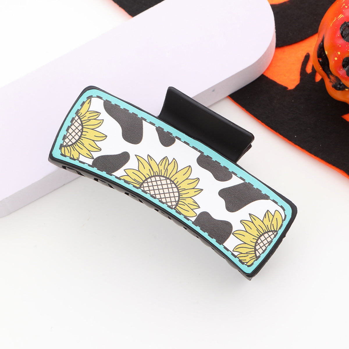 Wholesale Western Denim Wind Sunflower Milk Cow Pattern Leather Women's Hair Clip Grab Clip Shark Clip Hair Accessories Clip