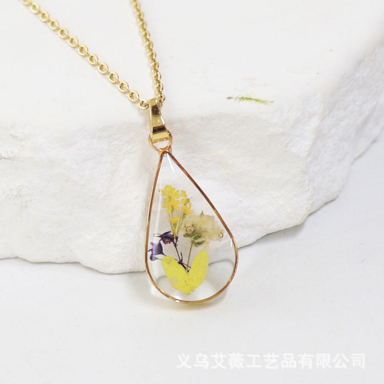 Wholesale 6pcs Teardrop-shaped Real Flower Fashion Necklace