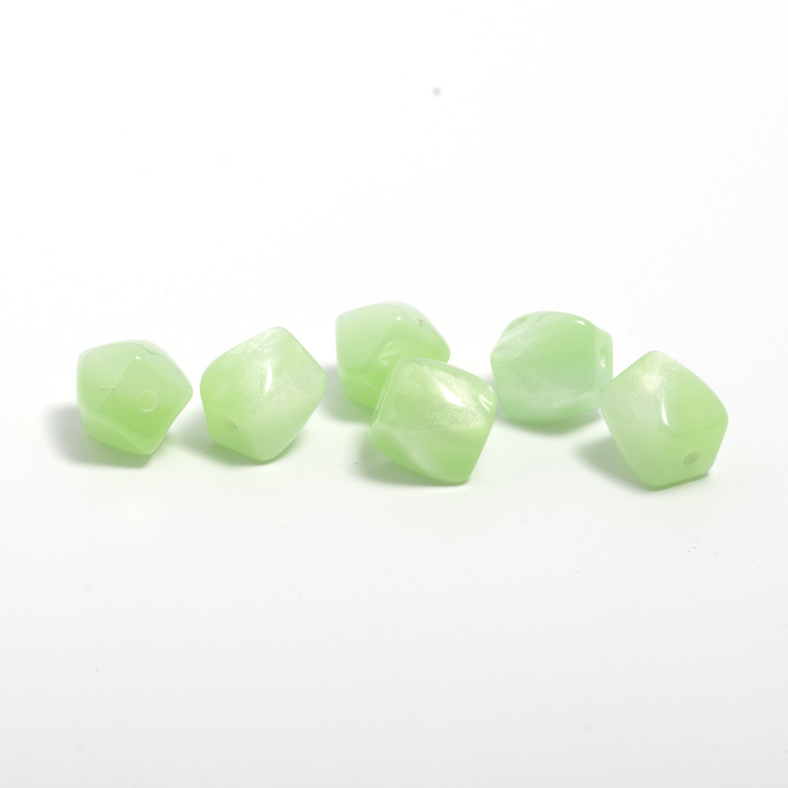 Wholesale 50pcs 10mm octagonal resin beads