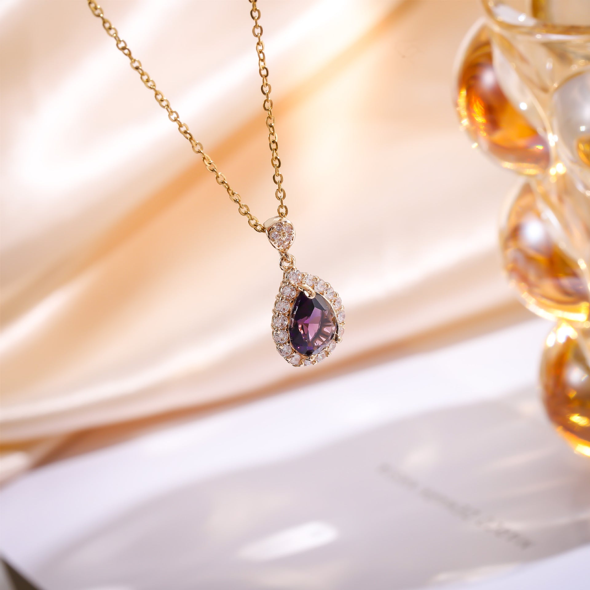 Wholesale zircon full diamond water drop color diamond copper gold plated necklace