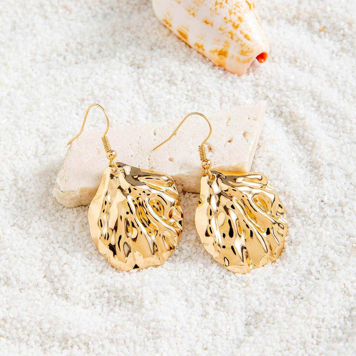 Wholesale 5PCS/Pack Bohemian Metal Scallop Earrings Pearl Shell Earrings Earrings for Women