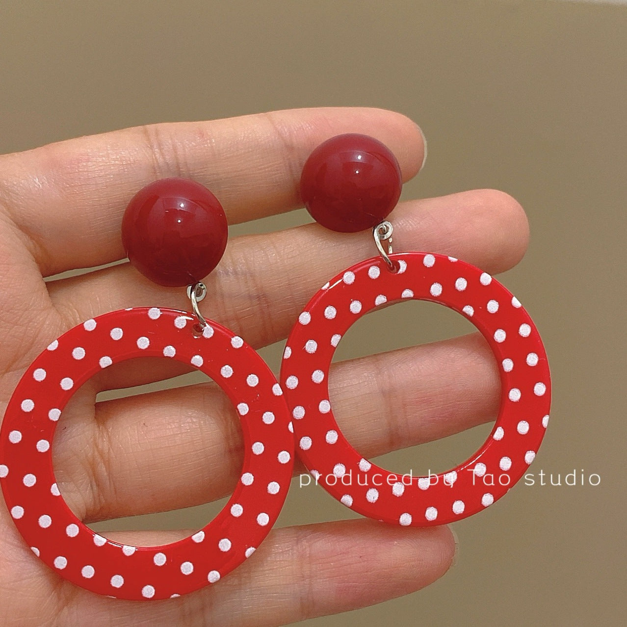 Wholesale Pretty Vintage earrings