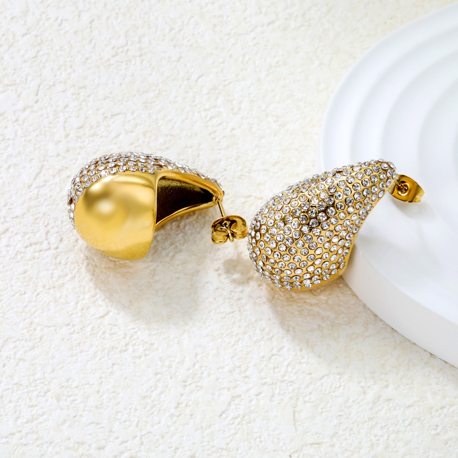 Wholesale Pearl White Diamond 18k Stainless Steel Earrings for Women,  Light Luxury