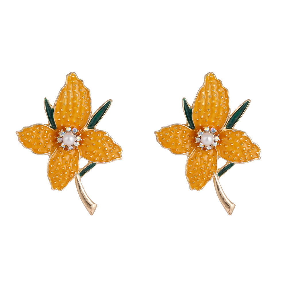 Wholesale Alloy Diamond Studded Flower Earrings
