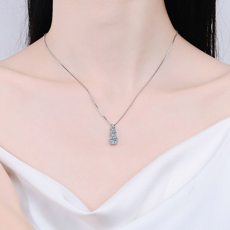 Wholesale 925 Sterling Silver Plated Pt950 Gold Moissanite Necklace Clavicle Chain