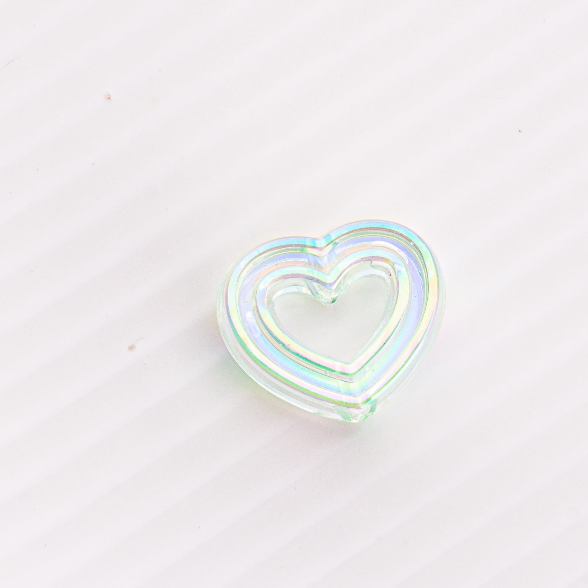 Wholesale 10PCS Transparent Love Acrylic Straight Hole Vertical Hole Peach Heart Ring