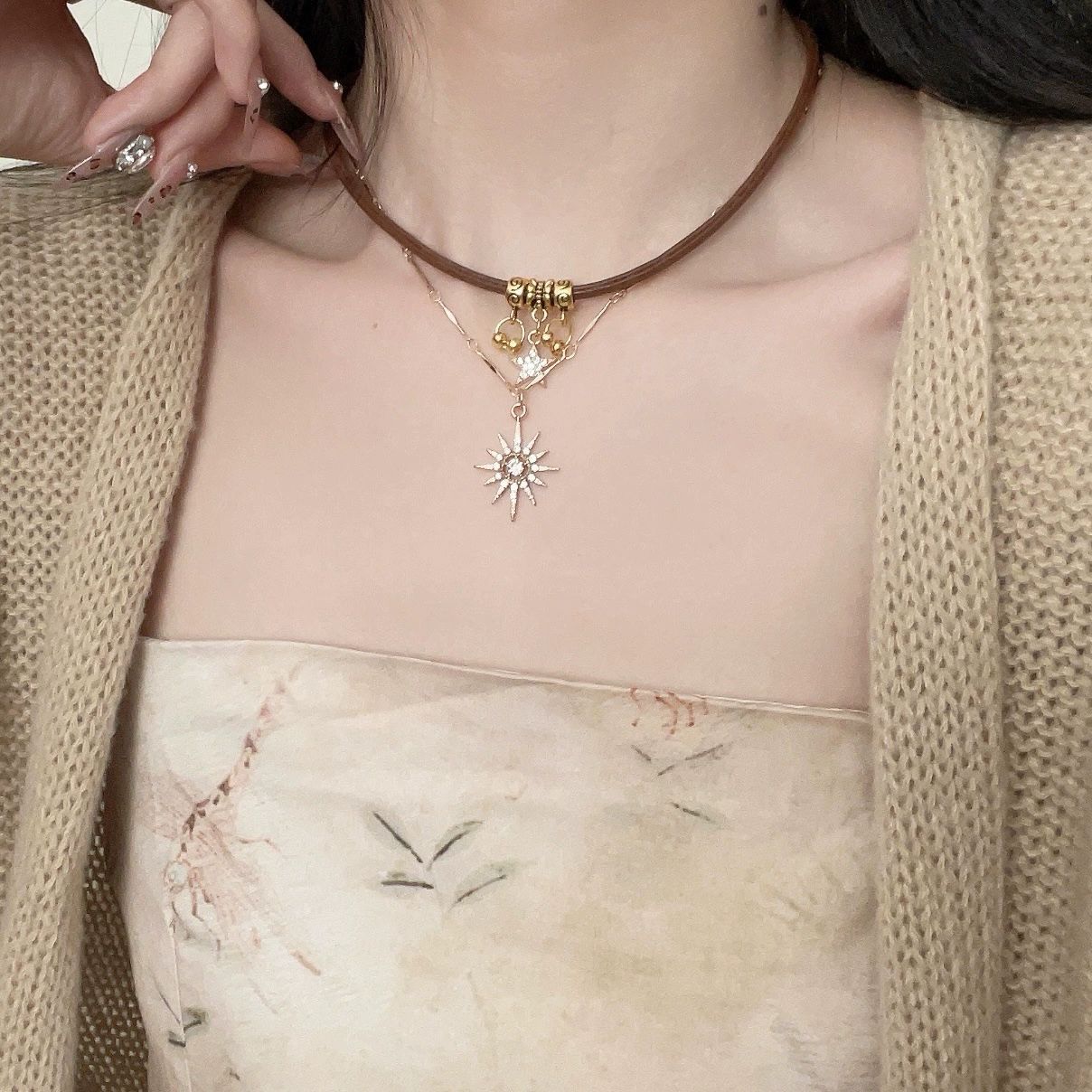 Wholesale Retro star double layer necklace clavicle chain
