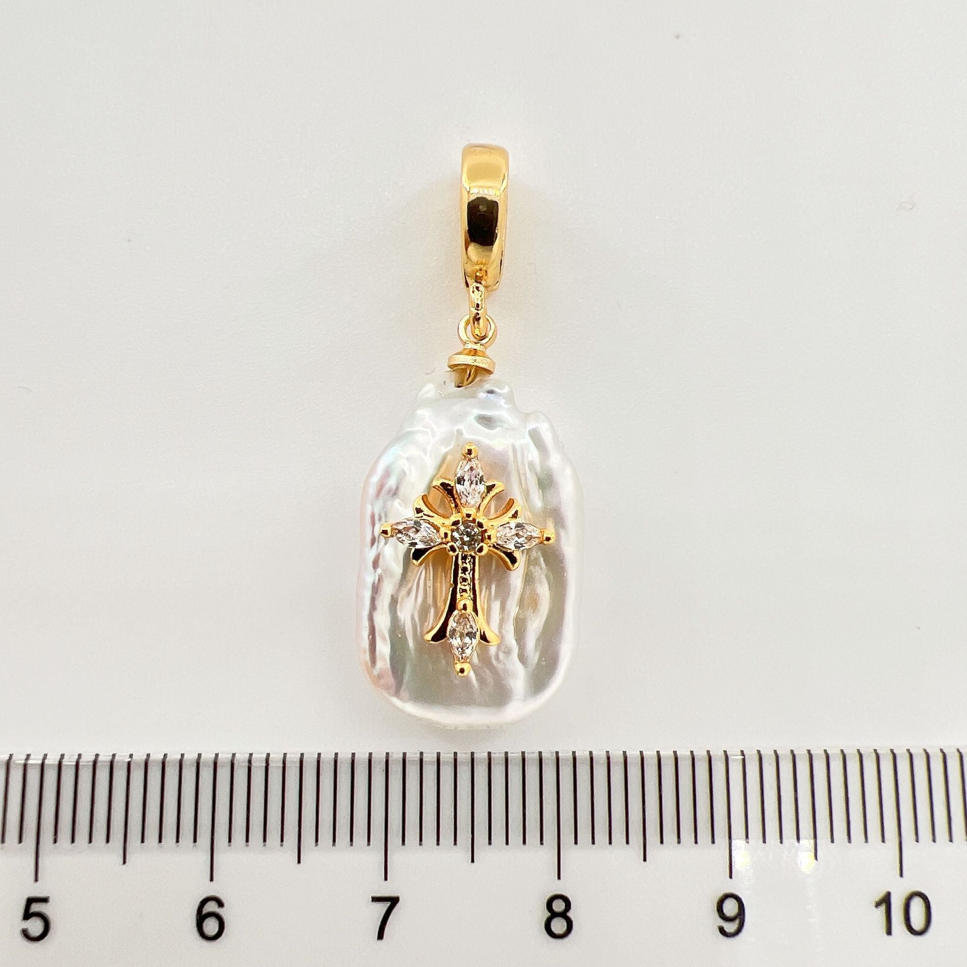 Wholesale Copper gold plated inlaid pearl shell cross butterfly heart pendant