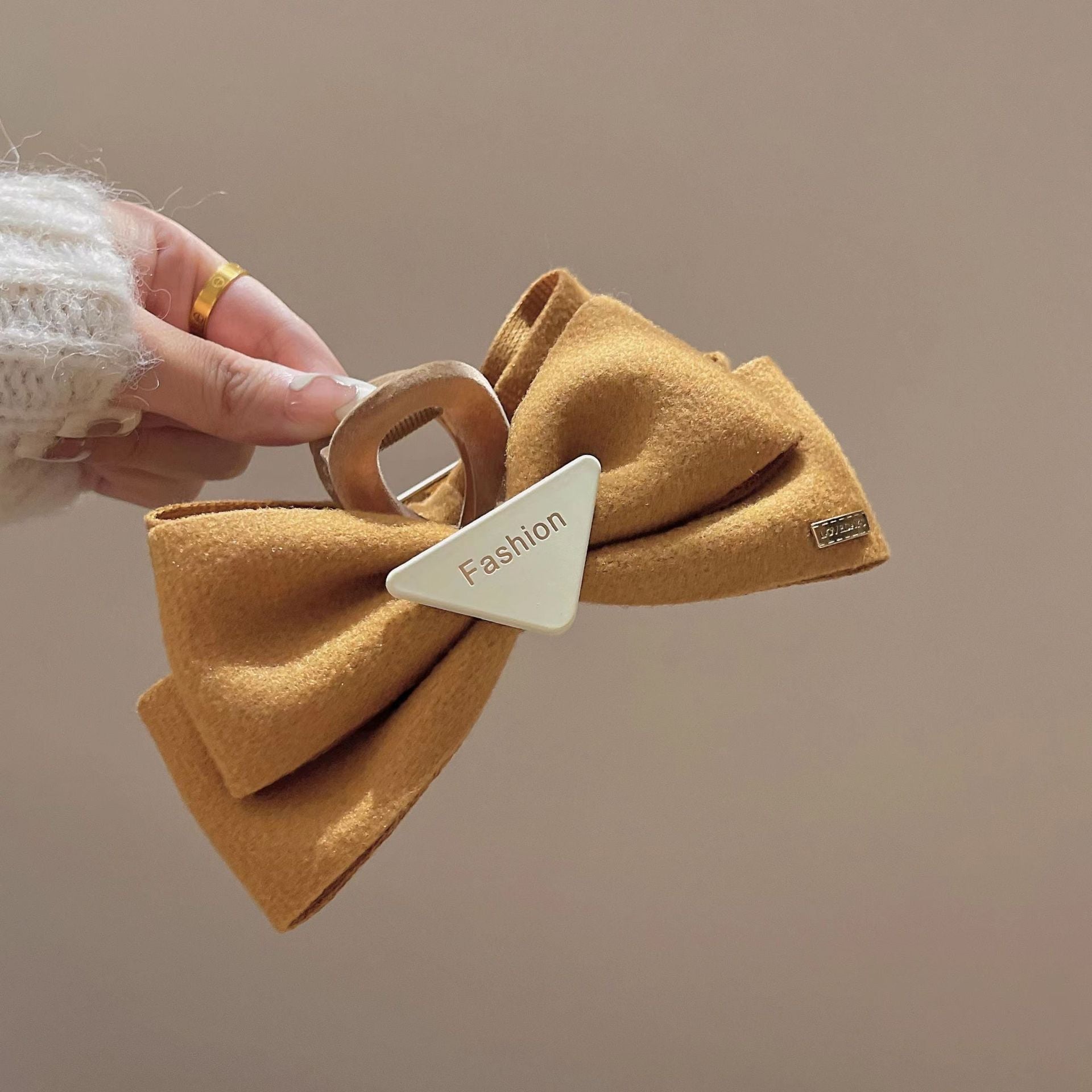 Wholesale Retro Bow High Skull Hair Clip