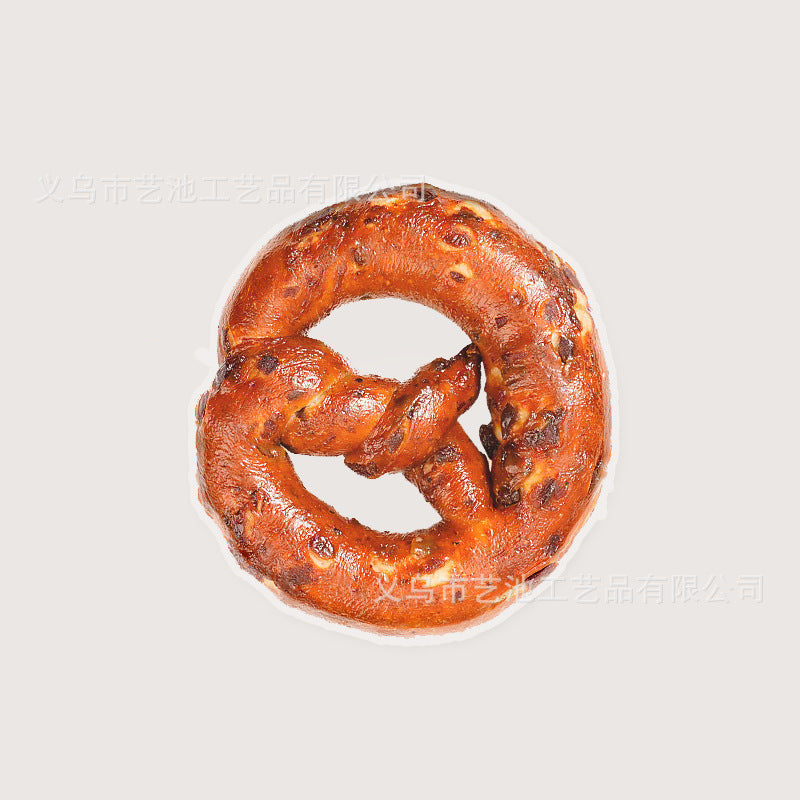 Wholesale New simulation bagels hand-made bread keychain creative acrylic jewelry bag pendant