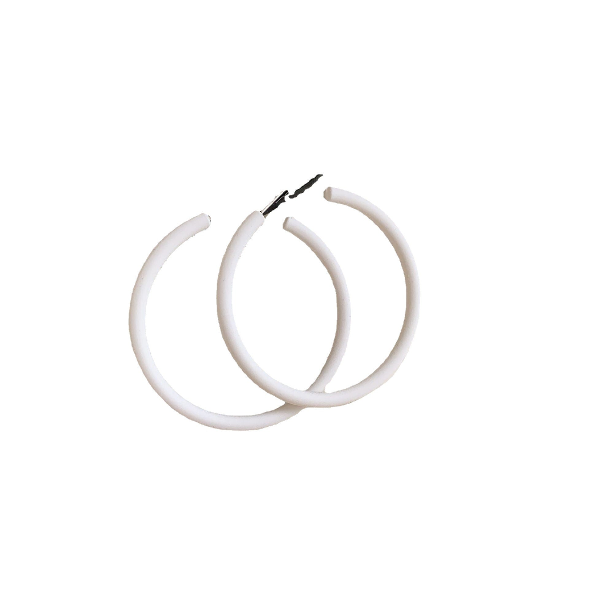 Wholesale Large hoop earrings C shape