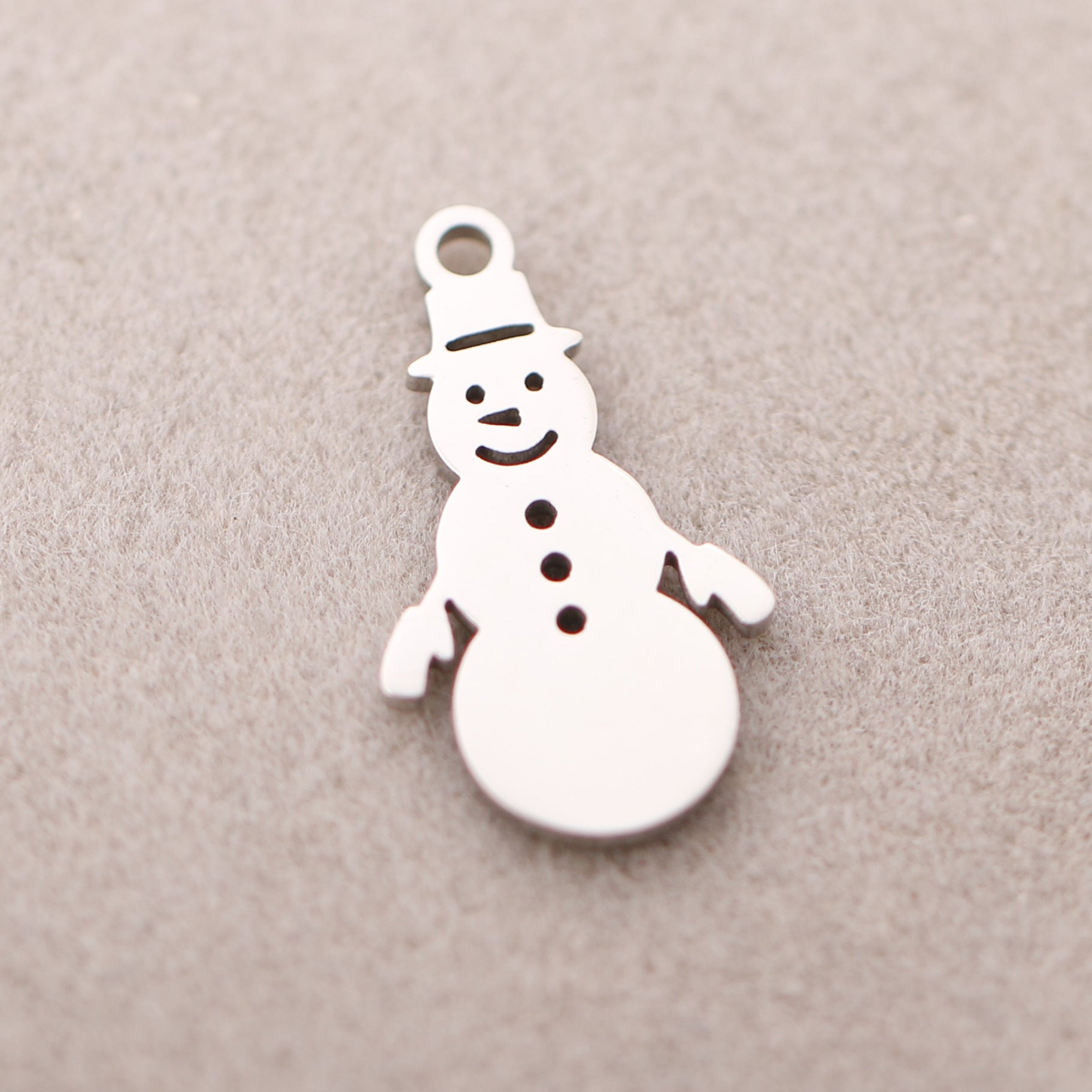 Wholesale Stainless Steel Christmas Snowman Fawn Christmas Tree Snowflake Pendant Accessories DIY