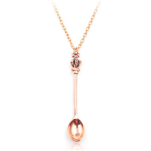 Wholesale Jewelry Crown Mini Tea Spoon Classical Royal Alice Snuff Necklace Women Spoon Necklace