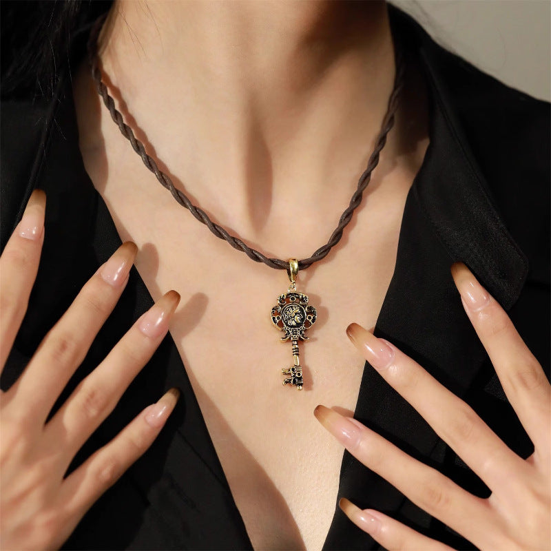 Wholesale Athena Goddess Owl Key Pendant Vintage Copper Necklace