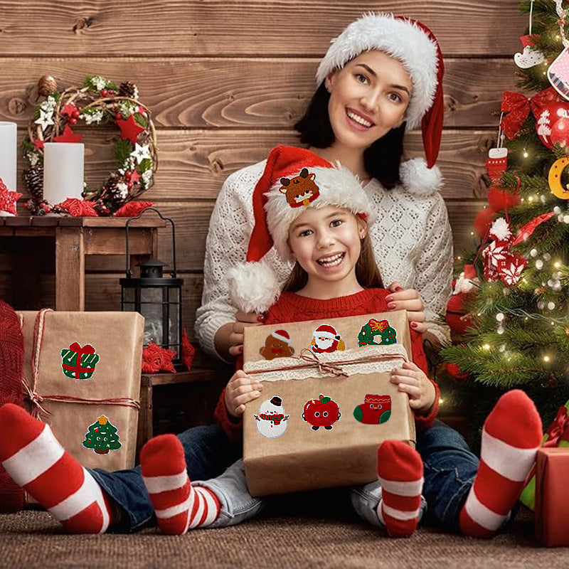 Wholesale Trendy Christmas Embroidery Patches With And Biscuit Designs Stylish DIY Clothing Applique Fashion Accessory For Resale
