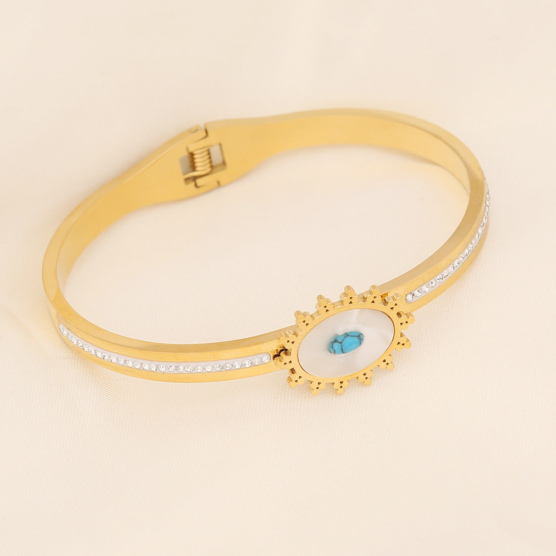 Wholesale Eye Fashion Full Diamond Stainless Steel Bracelet