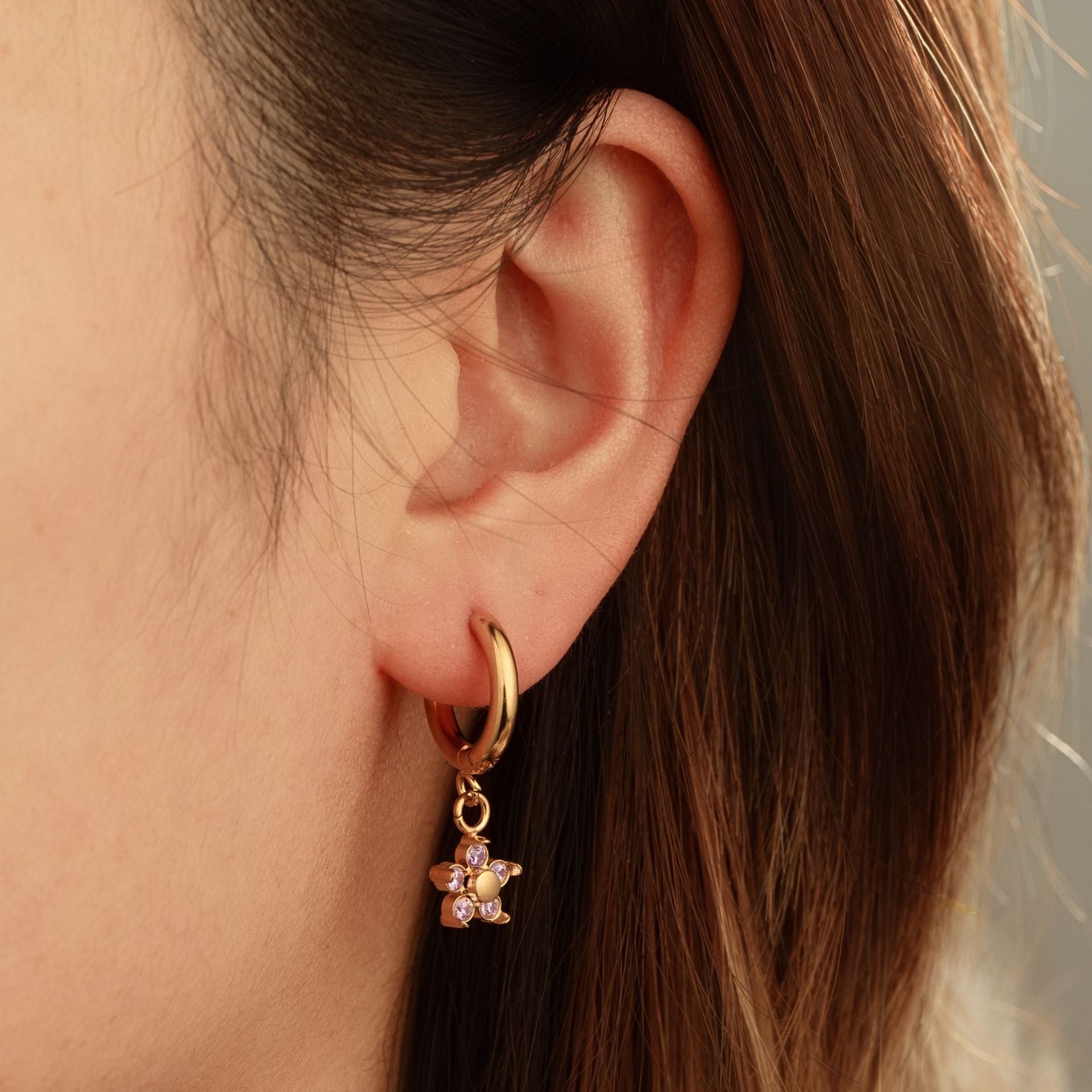 Wholesale Flower Zircon Stainless Steel 18k Gold Plated Earrings