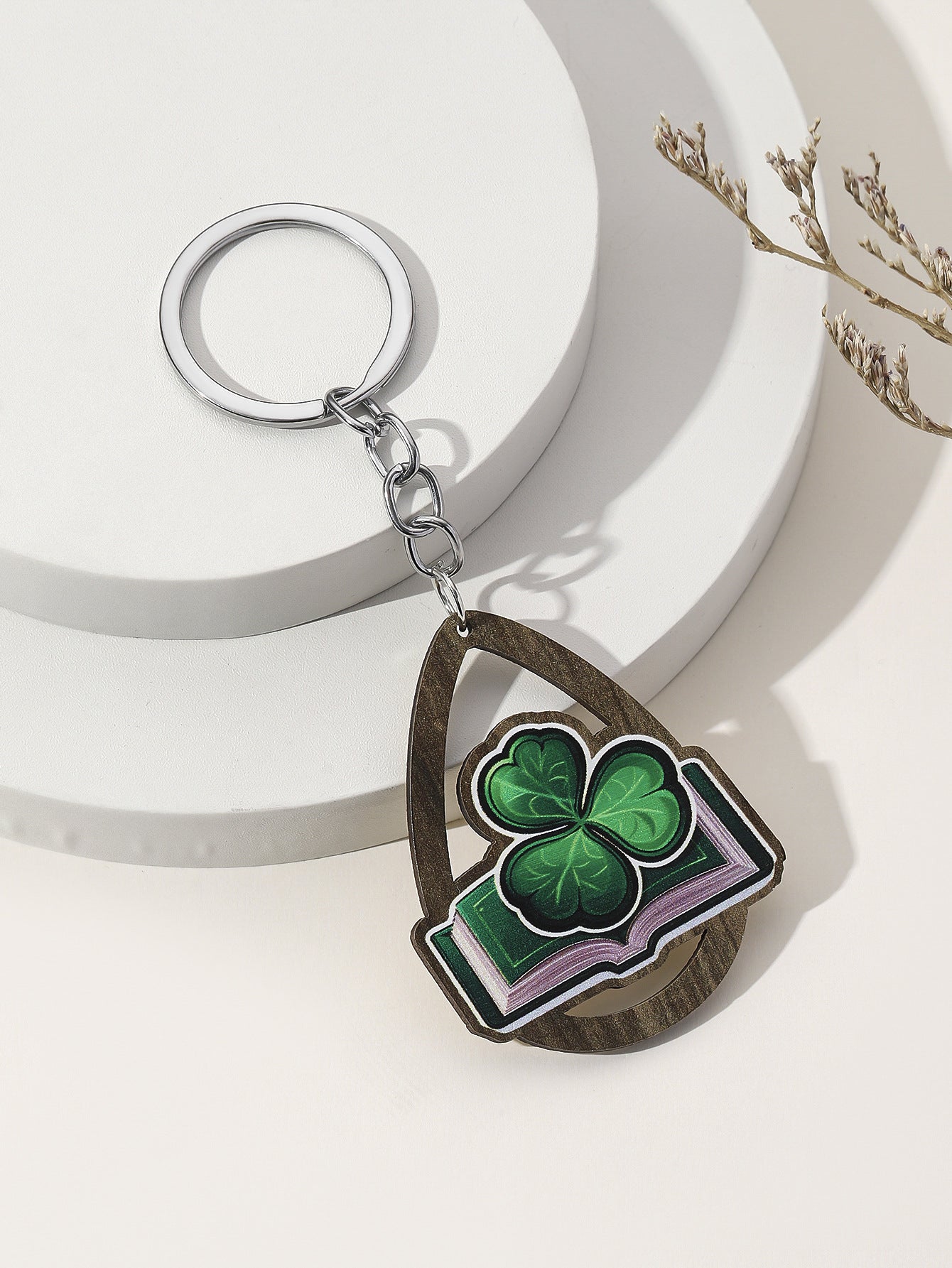 Wholesale St. Patrick's Day Green Water Drop Clover Wooden Keychain