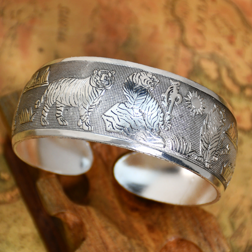 Wholesale Tibetan silver ornaments carved open Miao silver elephant ethnic style wide bracelet retro bracelet