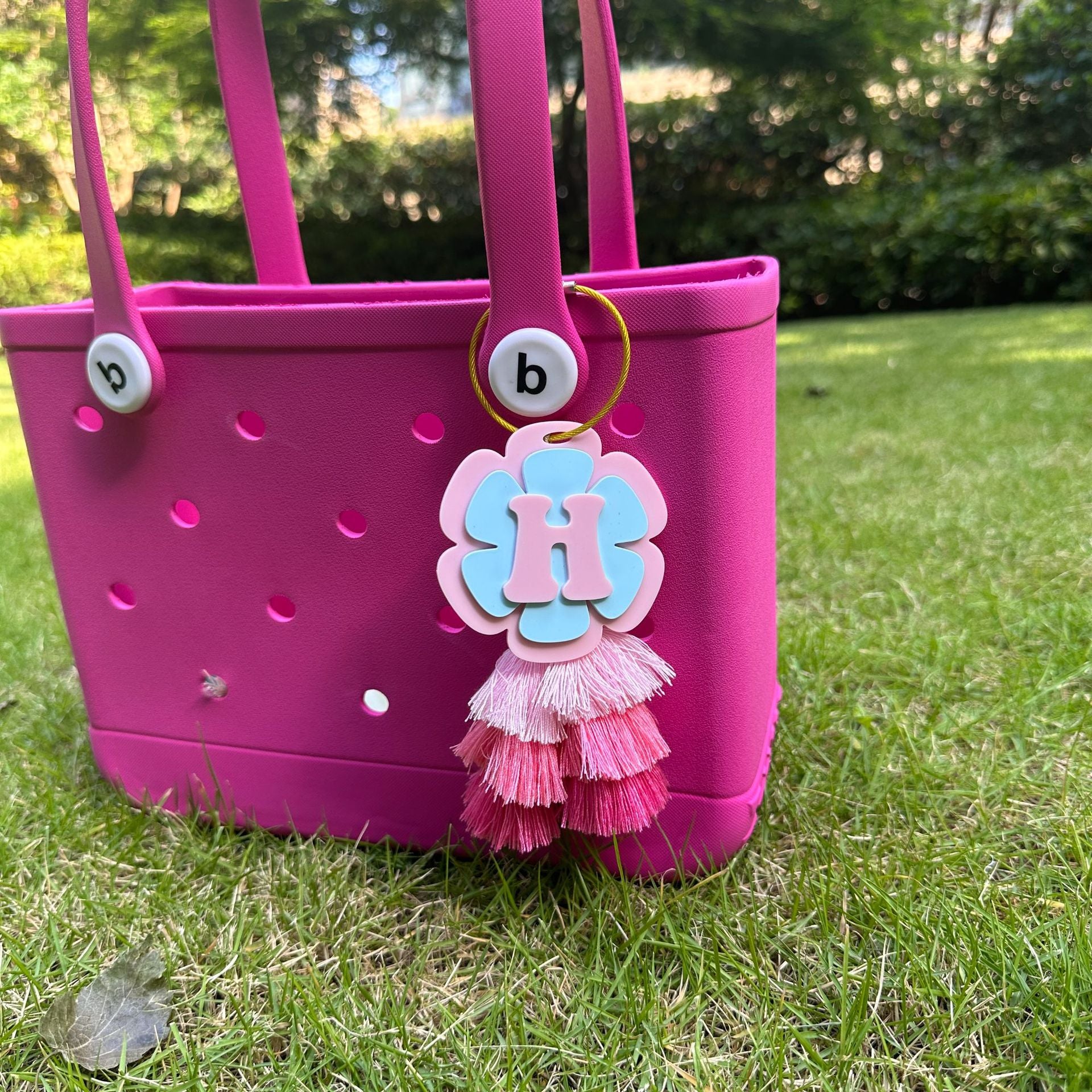 Wholesale Beach Bag Accessories Pink Macaroon Tassel Name Keychain