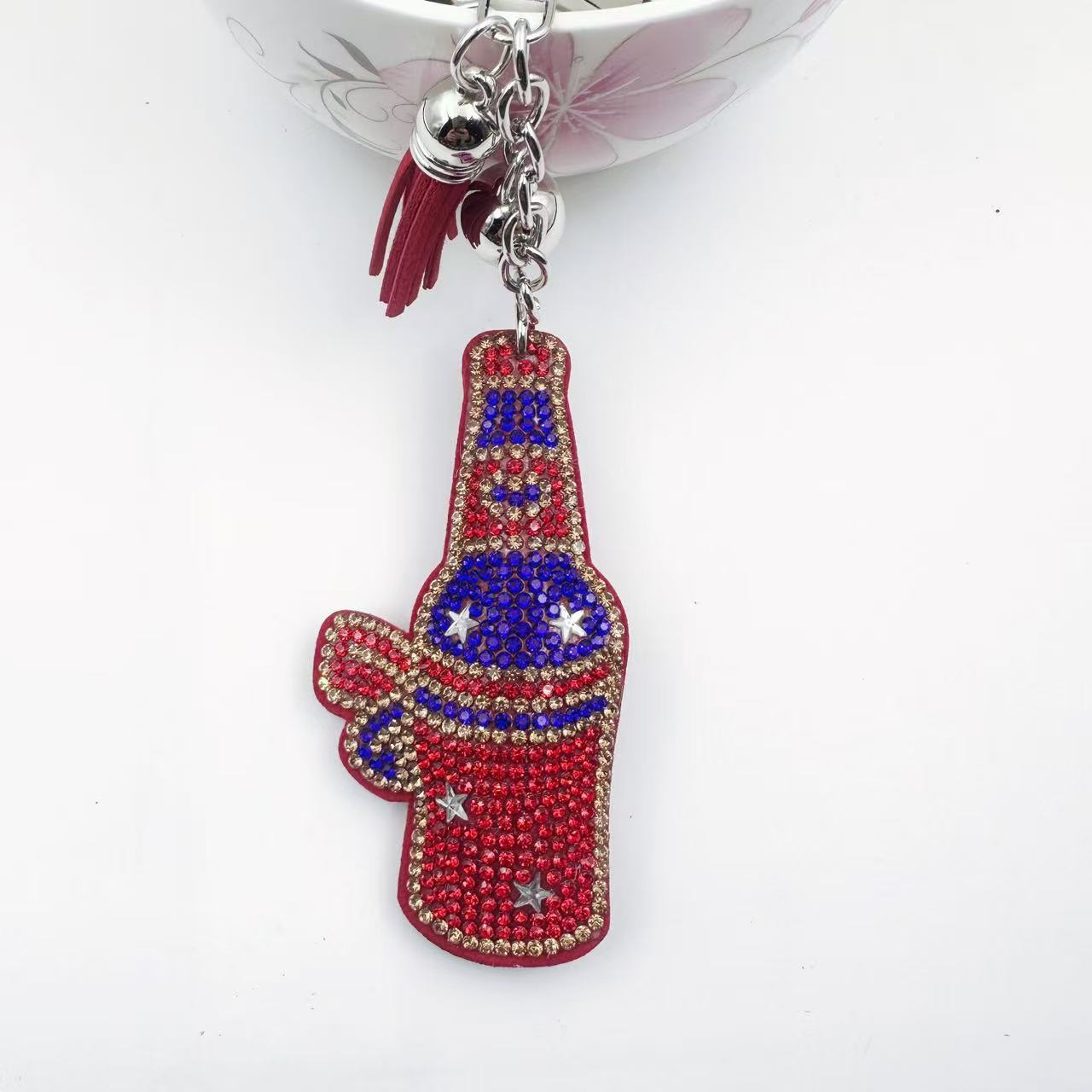 Wholesale Rhinestone Wine Bottle Keychain With Tassel Fashion Accessory For Gift Giving Boutique Resale