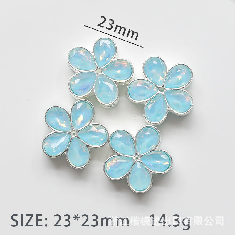 Wholesale 5PCS DIY Heart-shaped Four-leaf Clover Beaded Hollow Beads with Large Diamonds