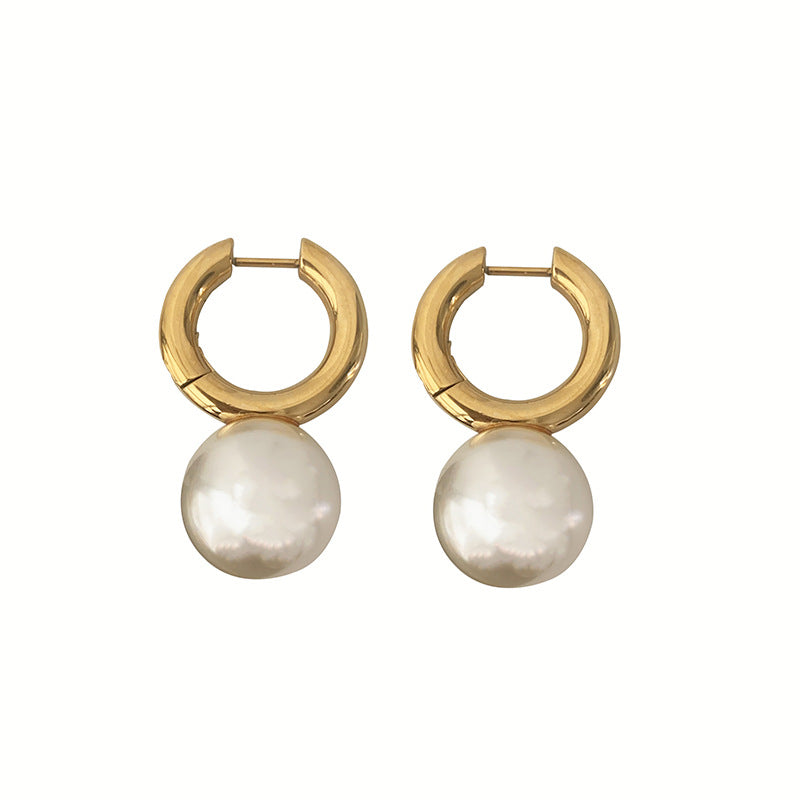 Wholesale Pearl Circle Alloy Earrings