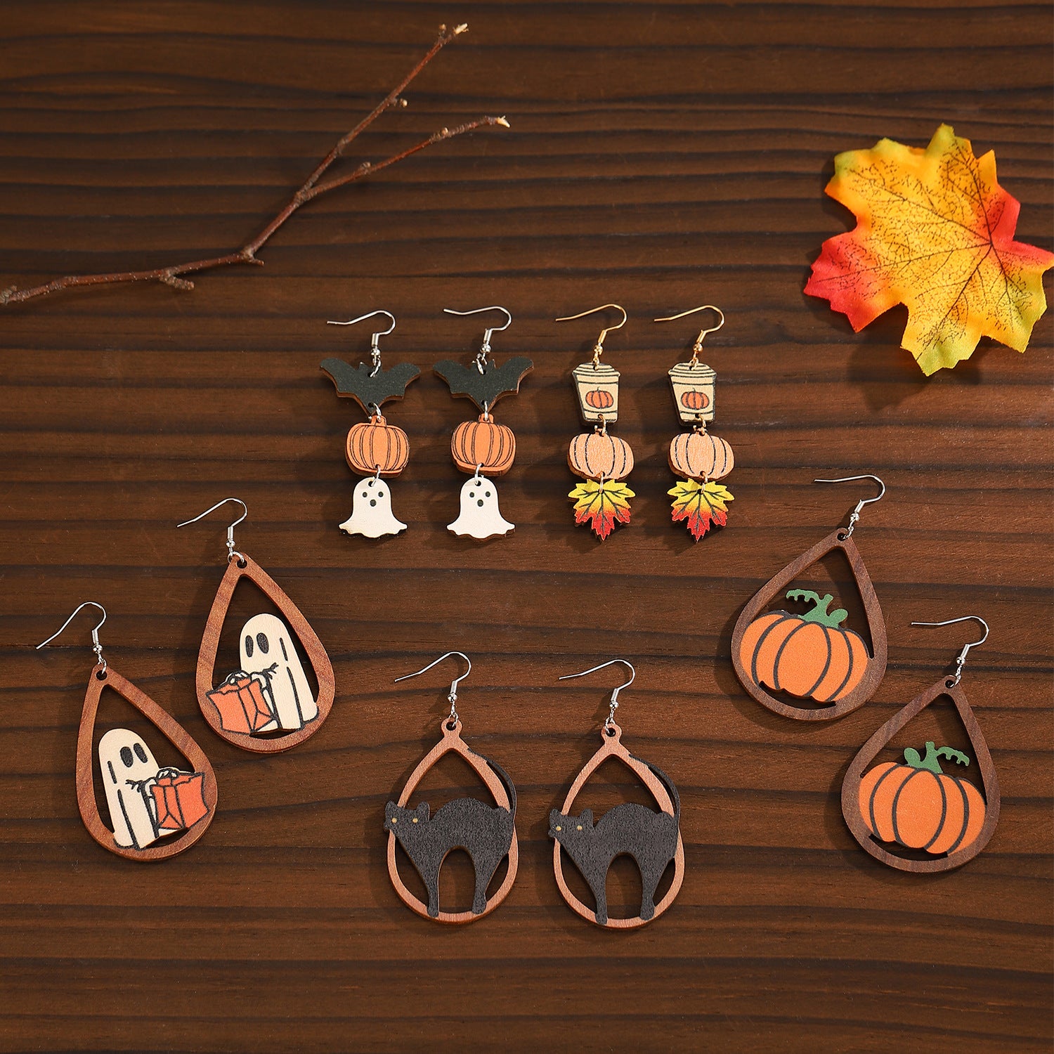 Wholesale Wooden  Earrings Pumpkin Maple Leaf Ghost Cat Hollow Drop Design Electroplated Chic Fashion Jewelry Accessory For Women