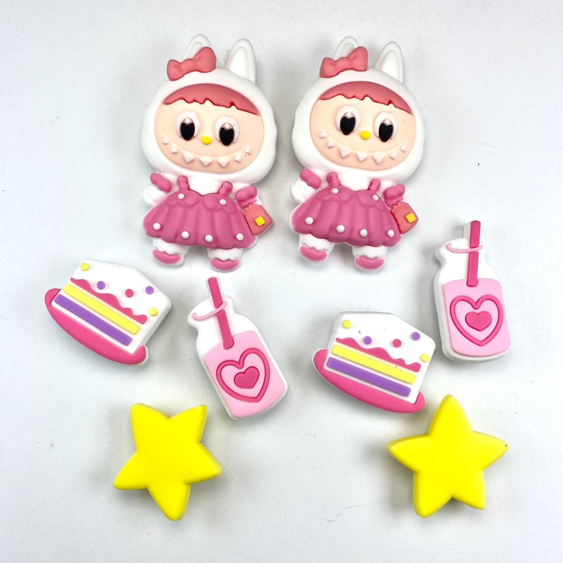 Wholesale Cute Cartoon Clogs Accessories &  Buckles DIY OLY Exclusive