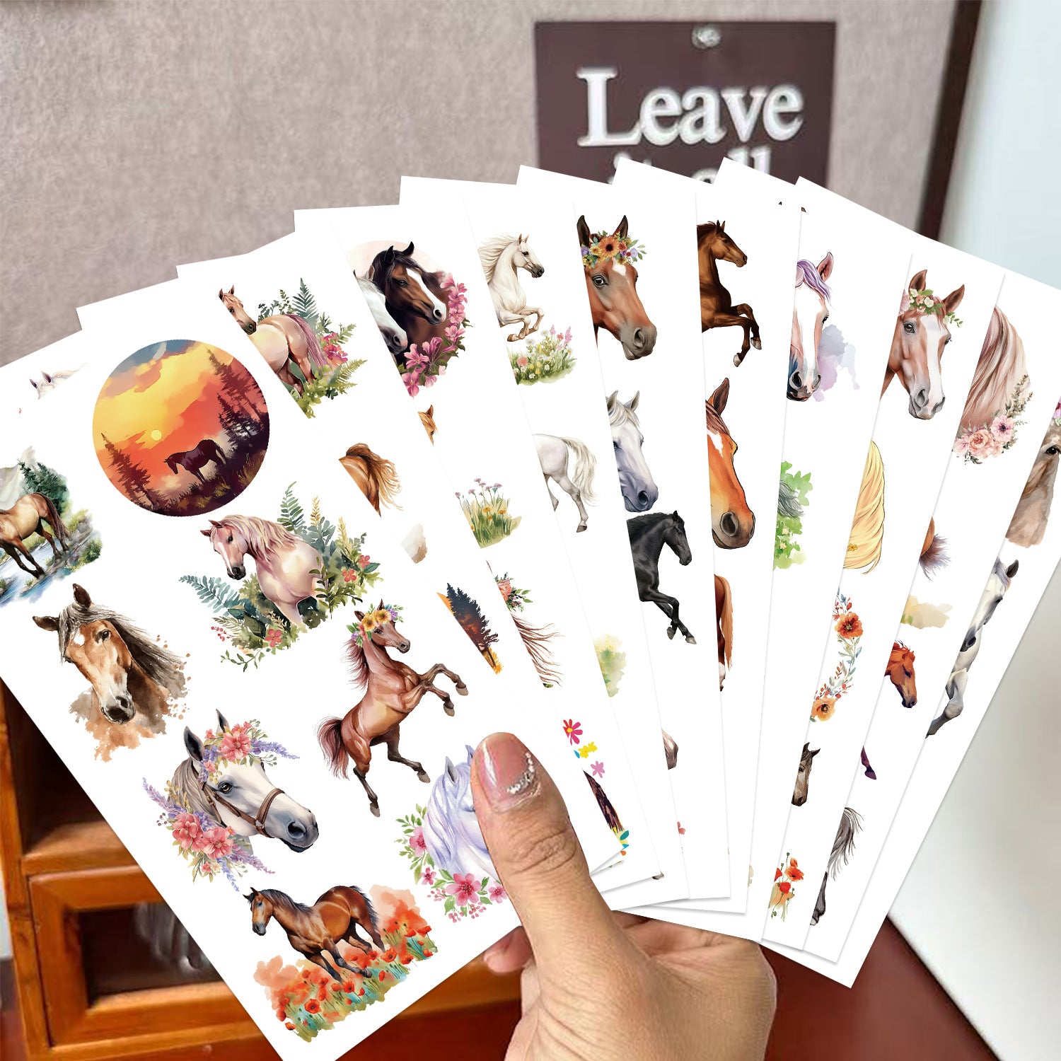 Wholesale 10pcs Children' s Cartoon Fun Horse Temporary Tattoo Stickers