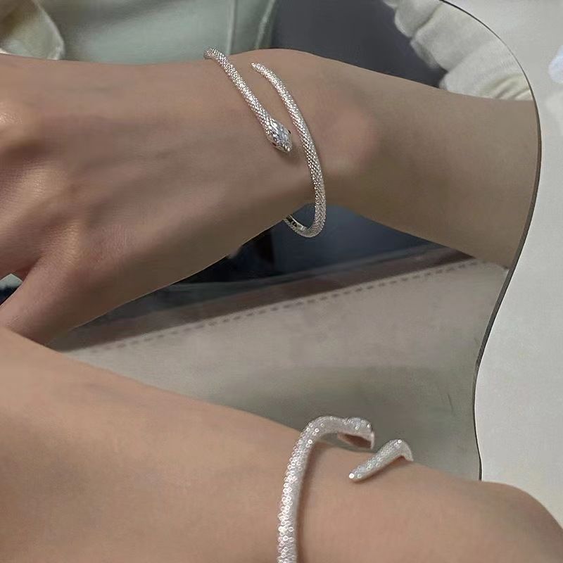 Wholesale Silver Open Snake Bracelet ins Women's Light Luxury Fashion Trendy Hip-Hop Funny Scary Alien Snake Bracelet