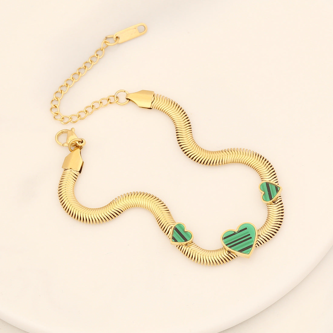 Wholesale Green Love Heart Stainless Steel Bracelet