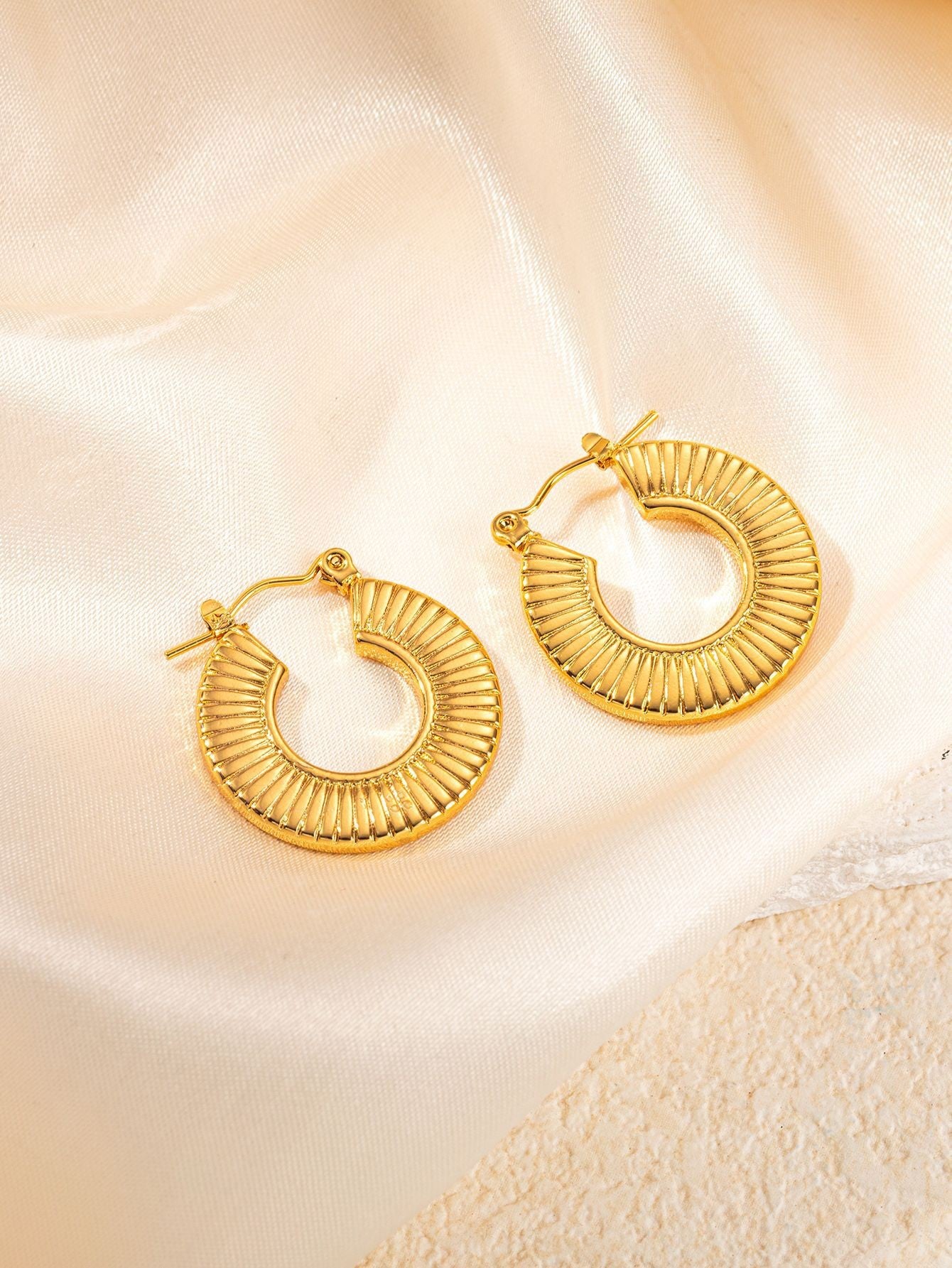 Wholesale Steel Geometric Glossy Retro Versatile Stainless Steel Earrings